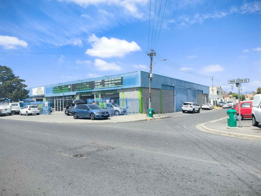 To Let commercial Property for Rent in Lansdowne Western Cape